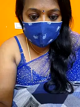 Snapshot of kanikasree chatting on February 21, 2025, 1:55 pm kanikasree online show from February 21, 2025, 1:55 pm