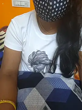 Snapshot of kanikasree chatting on February 25, 2025, 6:55 pm kanikasree online show from February 25, 2025, 6:55 pm