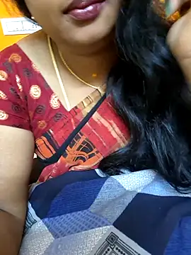 Snapshot of kanikasree chatting on February 20, 2025, 1:19 pm kanikasree online show from February 20, 2025, 1:19 pm