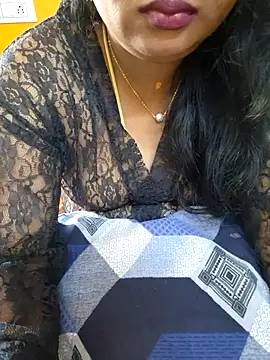 Snapshot of kanikasree chatting on March 10, 2025, 2:06 am kanikasree online show from March 10, 2025, 2:06 am