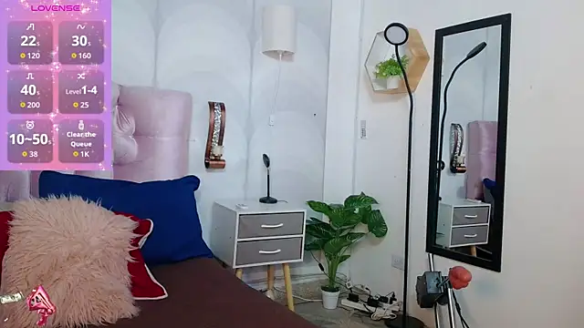 madison oli online show from October 18, 2025, 4:42 pm