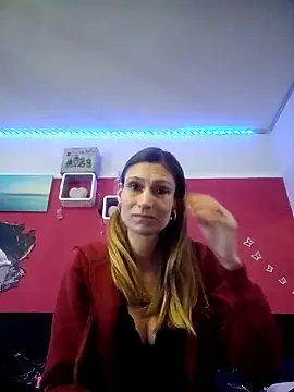 Snapshot of Dessousgirl8787 chatting on January 18, 2025, 8:09 pm Dessousgirl8787 online show from January 18, 2025, 8:09 pm