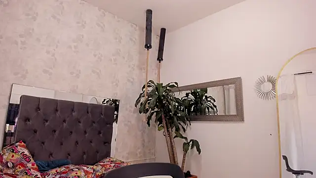 blondie lover69 online show from October 28, 2025, 8:19 pm