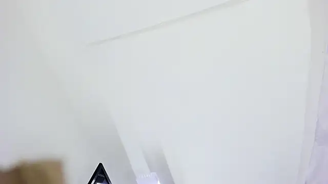 blondie lover69 online show from October 5, 2025, 8:21 pm