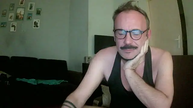 Snapshot of GaySexxPL chatting on September 11, 2025, 8:53 pm GaySexxPL online show from September 11, 2025, 8:53 pm