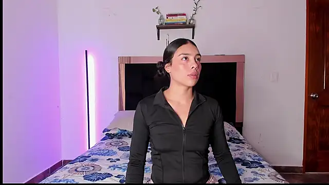 Carorosse online show from February 26, 2026, 3:56 pm