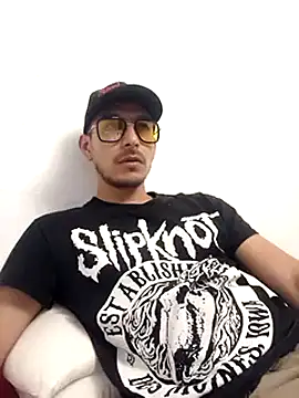 Snapshot of tony-camargo chatting on January 25, 2025, 4:02 am tony-camargo online show from January 25, 2025, 4:02 am
