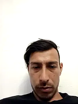 Snapshot of tony-camargo chatting on February 19, 2025, 12:03 am tony-camargo online show from February 19, 2025, 12:03 am