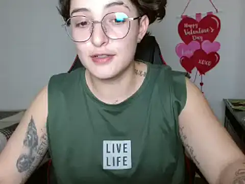 alex parker07 online show from February 26, 2025, 10:15 pm