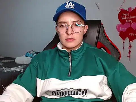 alex parker07 online show from February 20, 2025, 1:57 am