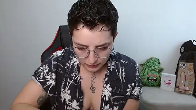 alex parker07 online show from October 28, 2025, 8:08 pm