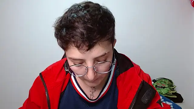 alex parker07 online show from October 13, 2025, 11:49 pm