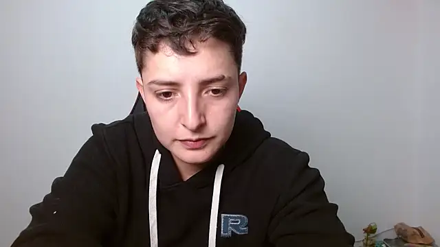 alex parker07 online show from September 26, 2025, 11:55 pm