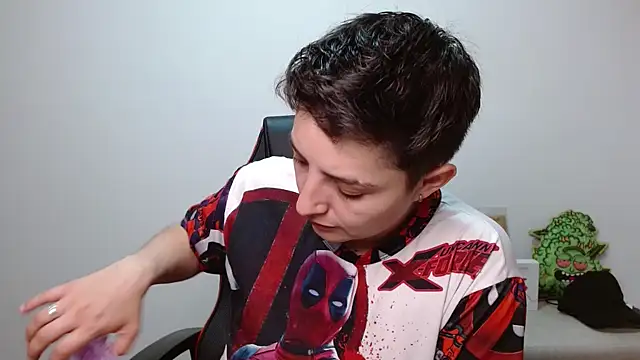 alex parker07 online show from October 7, 2025, 2:34 am