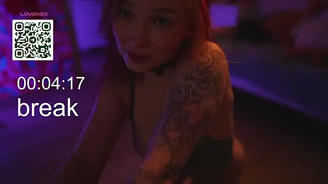 Snapshot of vse_sukki chatting on October 28, 2025, 3:51 am vse sukki online show from October 28, 2025, 3:51 am