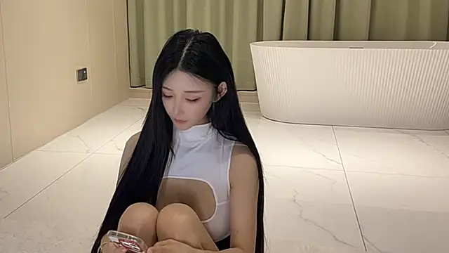 Snapshot of muyan_00 chatting on October 21, 2025, 3:44 pm muyan 00 online show from October 21, 2025, 3:44 pm