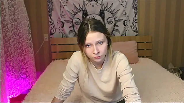 Snapshot of meek_cutie chatting on February 2, 2025, 12:35 pm meek cutie online show from February 2, 2025, 12:35 pm