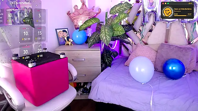 Snapshot of NyxAndria_1 chatting on October 9, 2025, 8:53 pm NyxAndria 1 online show from October 9, 2025, 8:53 pm