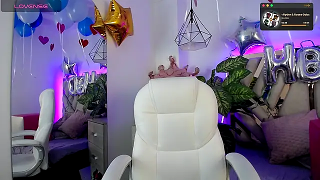 Snapshot of NyxAndria_1 chatting on October 8, 2025, 9:59 pm NyxAndria 1 online show from October 8, 2025, 9:59 pm