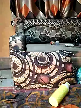 SANA-LEONI online show from January 9, 2026, 2:24 pm