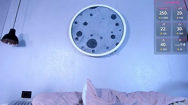 Sara conde online show from November 23, 2025, 11:53 am