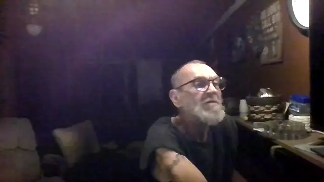 Snapshot of Aldick68 chatting on June 20, 2026, 5:34 am Aldick68 online show from June 20, 2026, 5:34 am