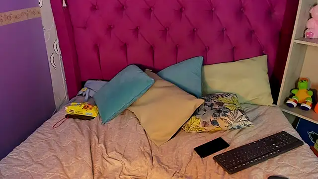 Lil ceyy online show from March 19, 2025, 12:04 am