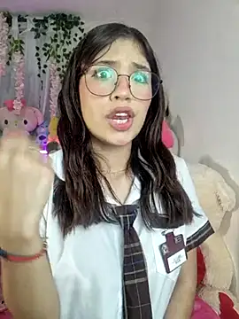 Selesumii online show from March 9, 2025, 3:32 am