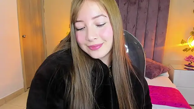 Snapshot of Dahlia_Rousse chatting on December 3, 2025, 5:19 am Dahlia Rousse online show from December 3, 2025, 5:19 am