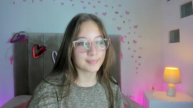 Snapshot of Dahlia_Rousse chatting on March 22, 2025, 9:53 pm Dahlia Rousse online show from March 22, 2025, 9:53 pm