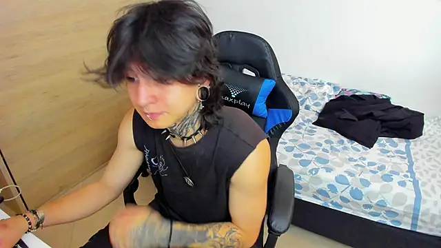 adam wick online show from January 14, 2025, 5:01 pm