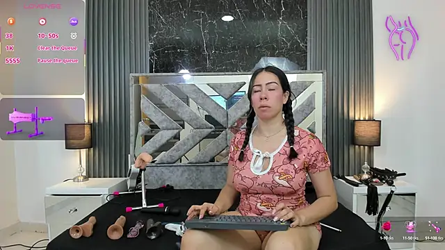 Snapshot of SalomeSimonz chatting on September 18, 2025, 7:50 pm SalomeSimonz online show from September 18, 2025, 7:50 pm