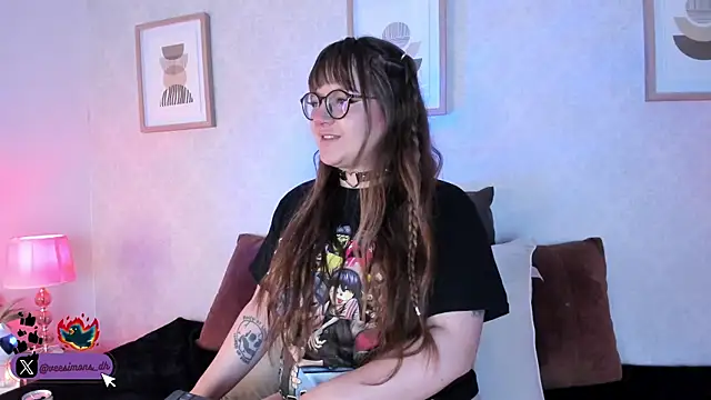 Snapshot of Veronica_simons chatting on September 18, 2025, 9:18 pm Veronica simons online show from September 18, 2025, 9:18 pm