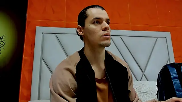 Snapshot of maxi_styles chatting on February 28, 2026, 11:21 am maxi styles online show from February 28, 2026, 11:21 am