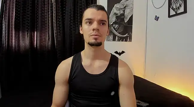 Snapshot of maxi_styles chatting on February 23, 2025, 2:25 pm maxi styles online show from February 23, 2025, 2:25 pm