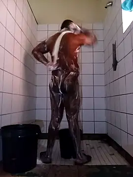 Snapshot of Dube501 chatting on September 28, 2025, 5:03 am Dube501 online show from September 28, 2025, 5:03 am