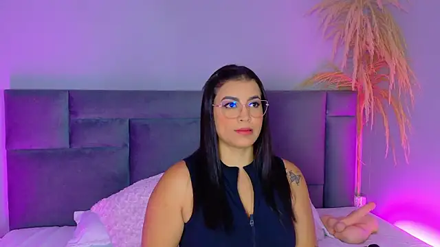 AlynAllen online show from February 26, 2026, 5:13 pm