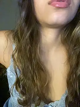 Snapshot of bellysantinha chatting on September 18, 2025, 3:42 am bellysantinha online show from September 18, 2025, 3:42 am