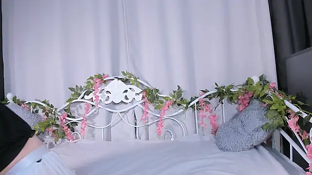 Snapshot of Amelia_skyy chatting on February 28, 2026, 1:05 am Amelia skyy online show from February 28, 2026, 1:05 am