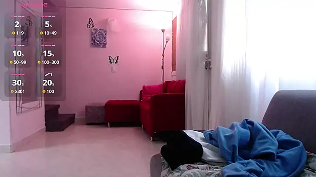 Katalina Rosee online show from October 30, 2025, 9:01 pm