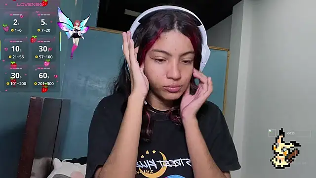 Snapshot of Lovelyamyy chatting on September 23, 2025, 1:07 pm Lovelyamyy online show from September 23, 2025, 1:07 pm