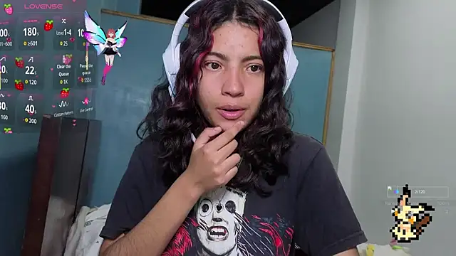 Snapshot of Lovelyamyy chatting on October 12, 2025, 3:41 am Lovelyamyy online show from October 12, 2025, 3:41 am