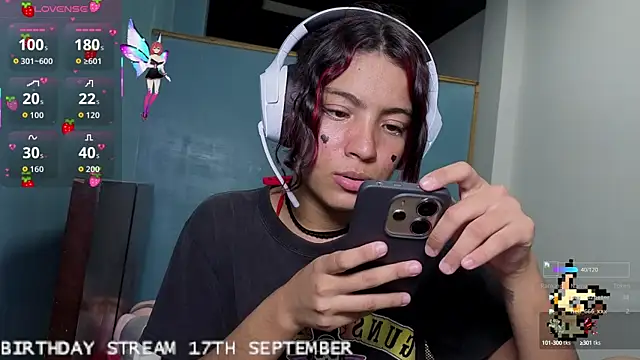 Snapshot of Lovelyamyy chatting on September 16, 2025, 5:19 am Lovelyamyy online show from September 16, 2025, 5:19 am