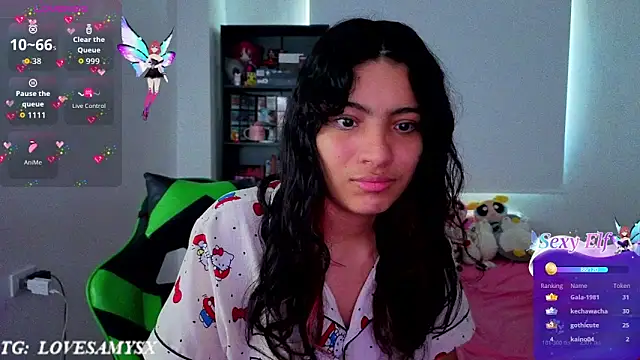 Lovelyamyy online show from May 29, 2026, 1:17 pm