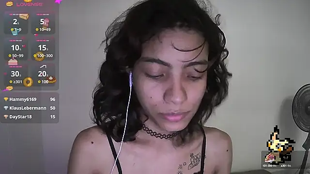 Snapshot of Lovelyamyy chatting on March 16, 2025, 9:26 pm Lovelyamyy online show from March 16, 2025, 9:26 pm