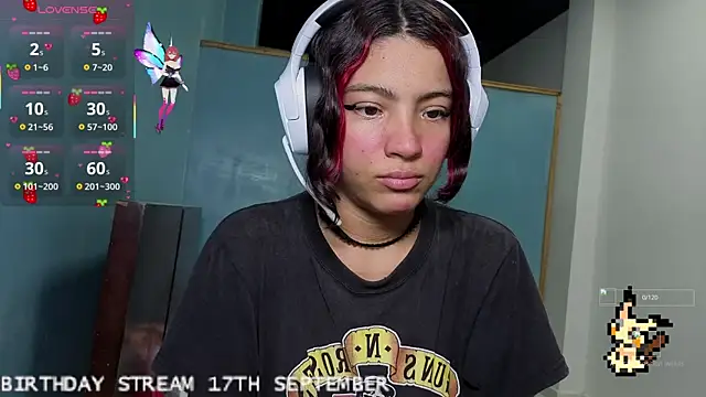 Snapshot of Lovelyamyy chatting on September 16, 2025, 7:04 pm Lovelyamyy online show from September 16, 2025, 7:04 pm