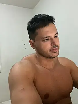 Lucasfit24 online show from February 20, 2025, 11:53 am