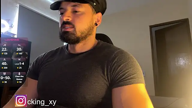 Lucasfit24 online show from September 18, 2025, 1:58 pm