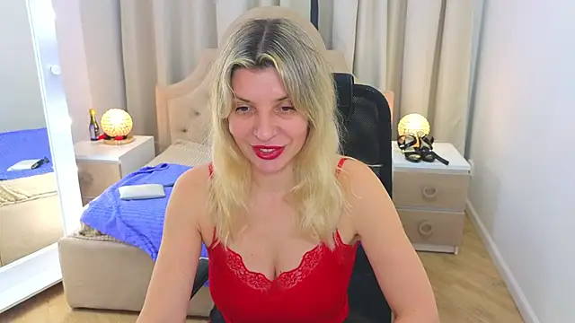 M I A M I A online show from March 3, 2026, 11:06 am