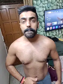 vaibhavchugh38 online show from March 4, 2025, 6:29 pm